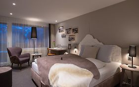 格林德瓦陽光星辰飯店＆Spa